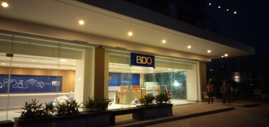 Shore Residences Moa 마닐라 외부 사진